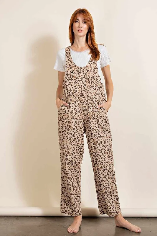 YEAR-End Sale Animal/ Leopard Printed Jumpsuit
